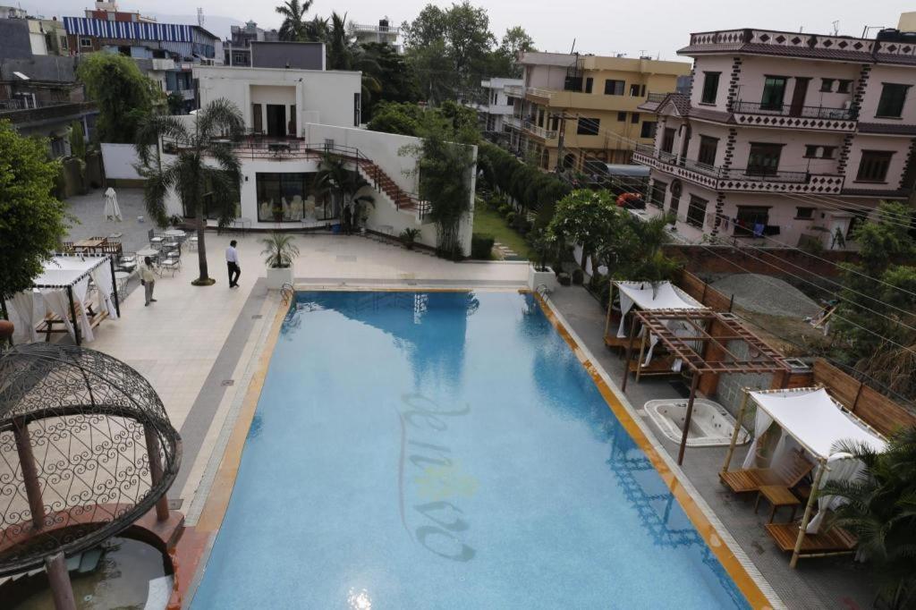 Club Denovo Hotel Butwal Bagian luar foto