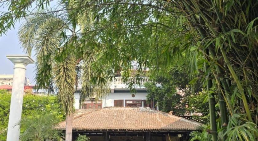 Club Denovo Hotel Butwal Bagian luar foto
