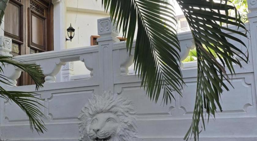 Club Denovo Hotel Butwal Bagian luar foto